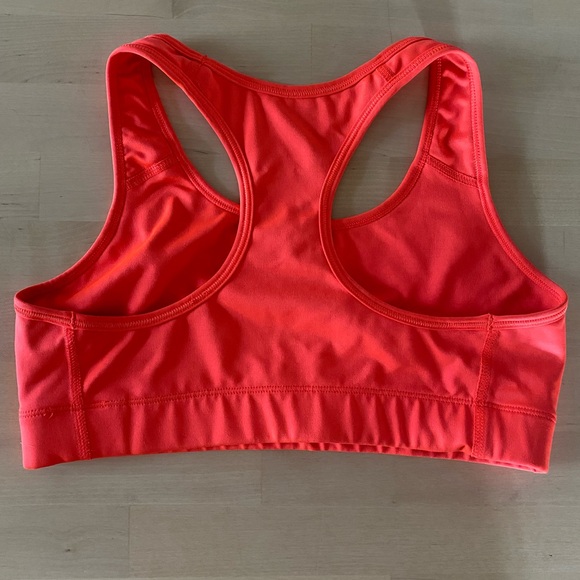 Nike Pro Dri-fit sports bra - Picture 3 of 3